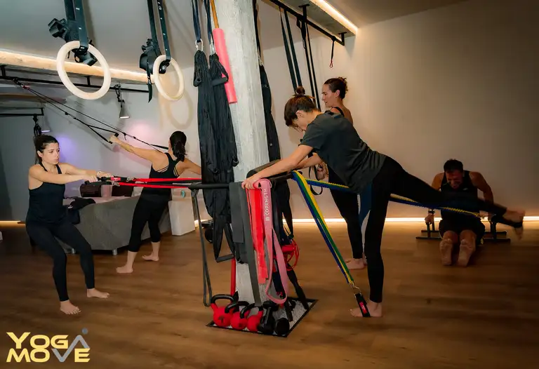 Funcional Yoga Move